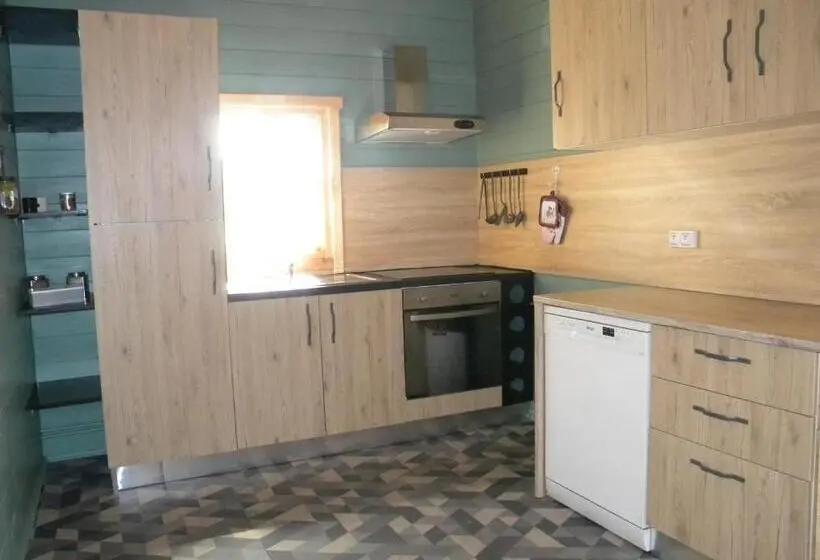 Talo 3 Makuuhuonetta, Gîte Et Chambres D Hôtes Du Domaine Du Val Bruant