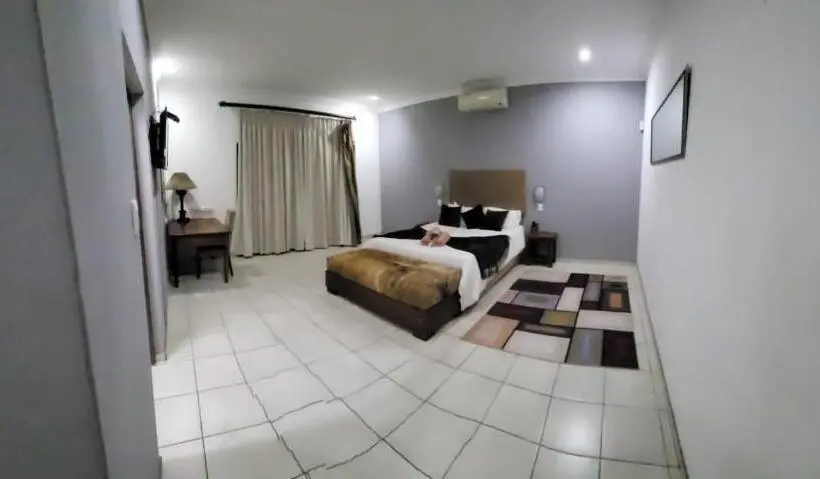 اتاق لوکس با تخت بزرگ, Guesthouse Serenity