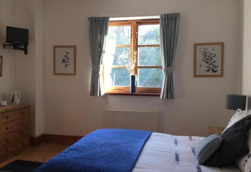 豪华房间, Coombe House B&b