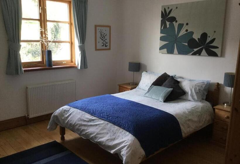 豪华房间, Coombe House B&b