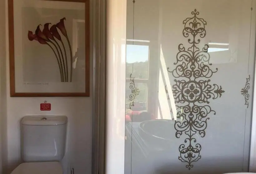 Familjerum Havsutsikt, Coombe House B&b