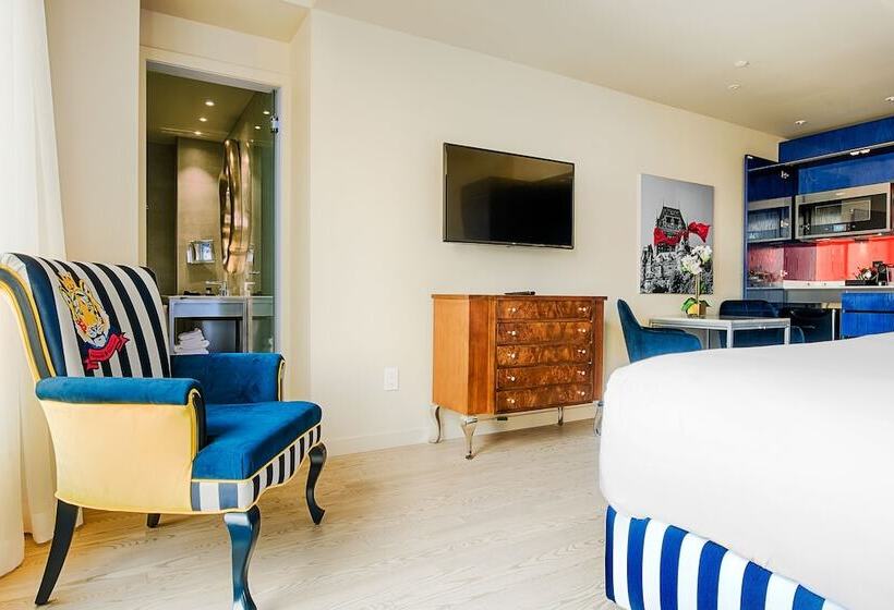 اتاق اکونومی, Monsieur Jean   Hôtel Particulier