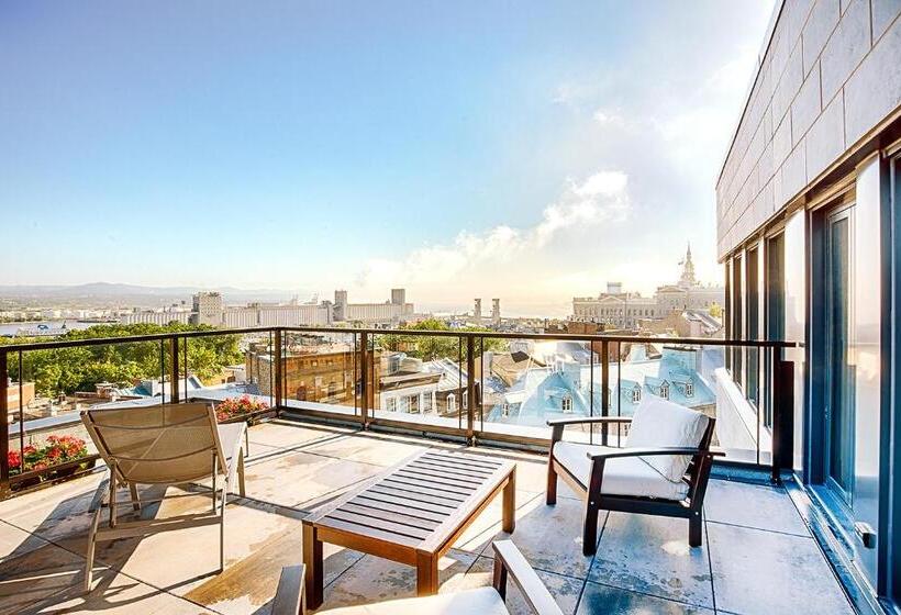 مجموعه ویستا شهر, Monsieur Jean   Hôtel Particulier