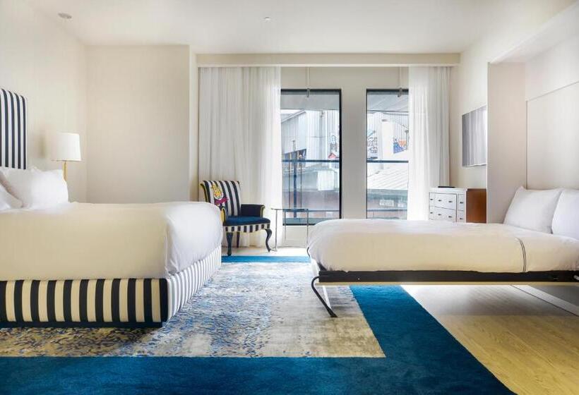 استودیوی استاندارد, Monsieur Jean   Hôtel Particulier