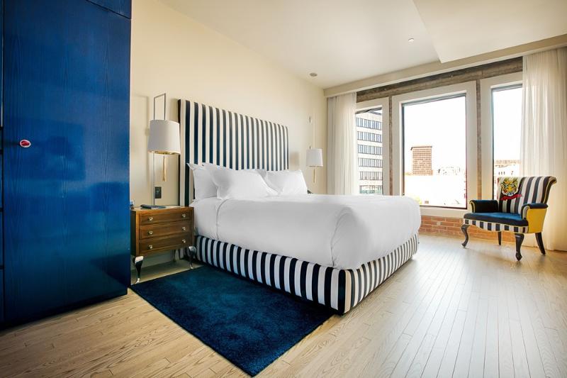 سوئیت با چشم‌انداز رودخانه, Monsieur Jean   Hôtel Particulier