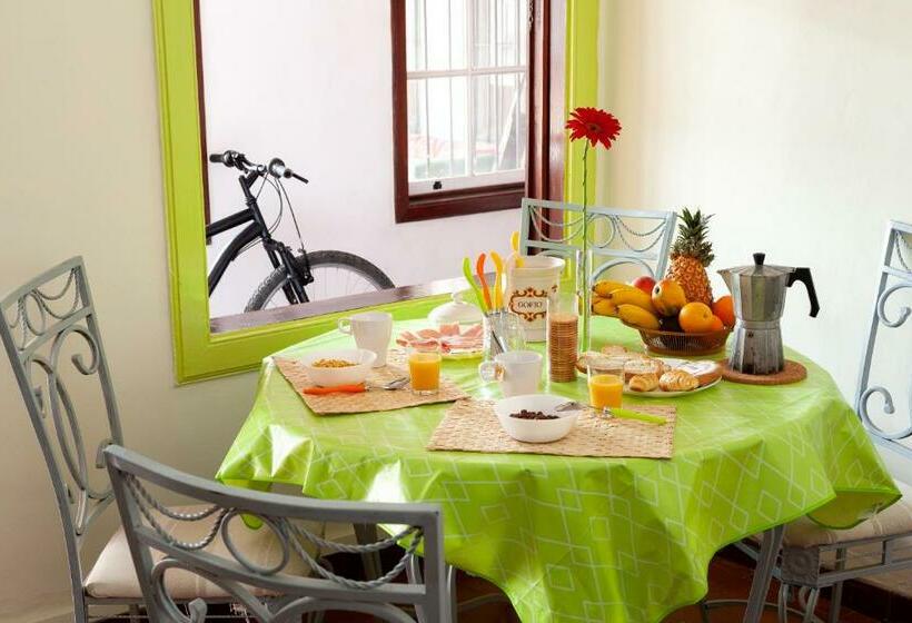 غرفة إقتصادية رباعية, Patio Hostel