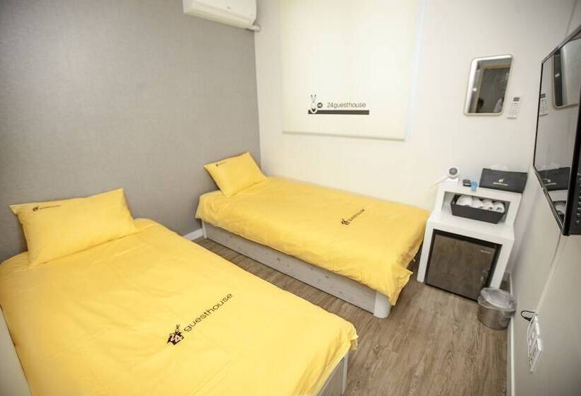 غرفة قياسية, 24guesthouse Jeonju