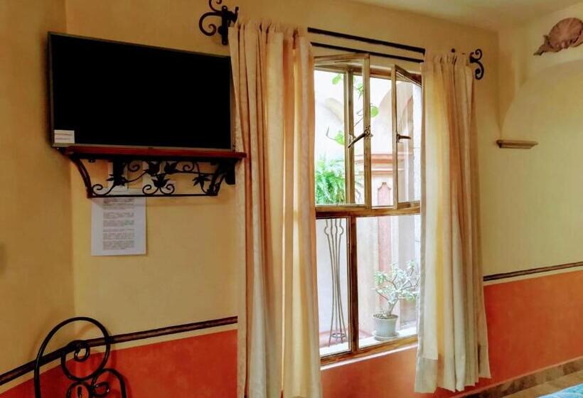 اتاق استاندارد با تخت بزرگ, Posada Maria Bonita