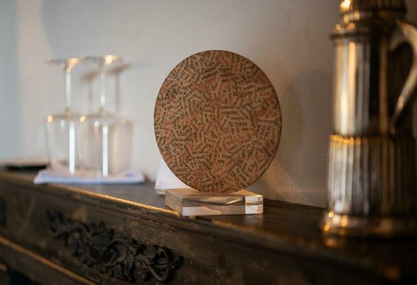 غرفة ديلوكس, Il Burellino