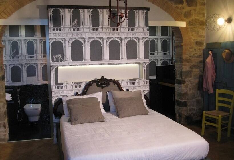 غرفة ديلوكس, Il Burellino