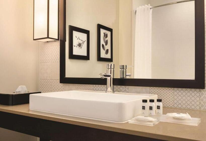 غرفة قياسية لذوى الاحتياجات الخاصة, Country Inn & Suites By Radisson, Page, Az