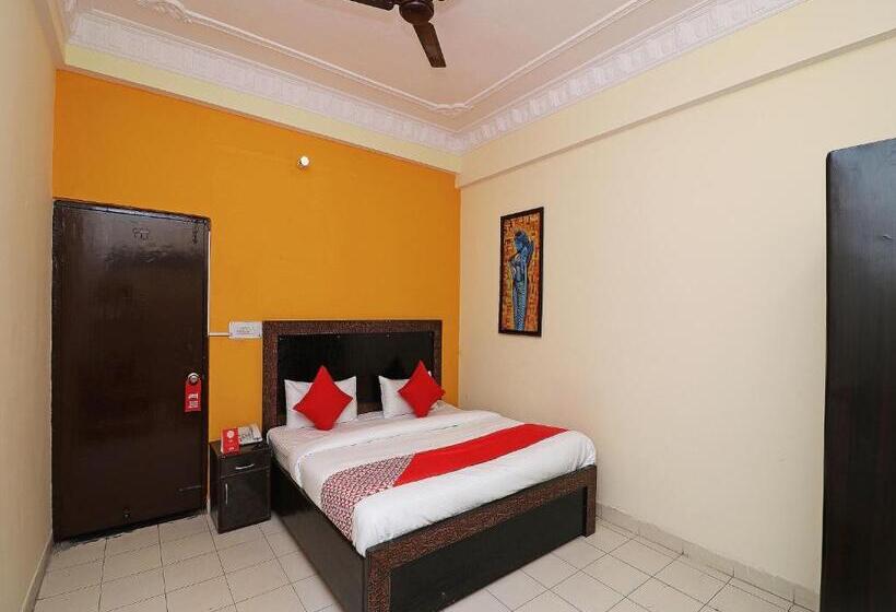 트리플 클래식 룸, Oyo 12123 Hote Sweet Dreams