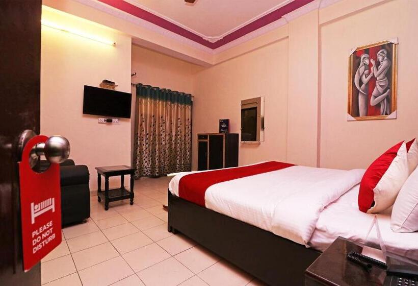 트리플 클래식 룸, Oyo 12123 Hote Sweet Dreams