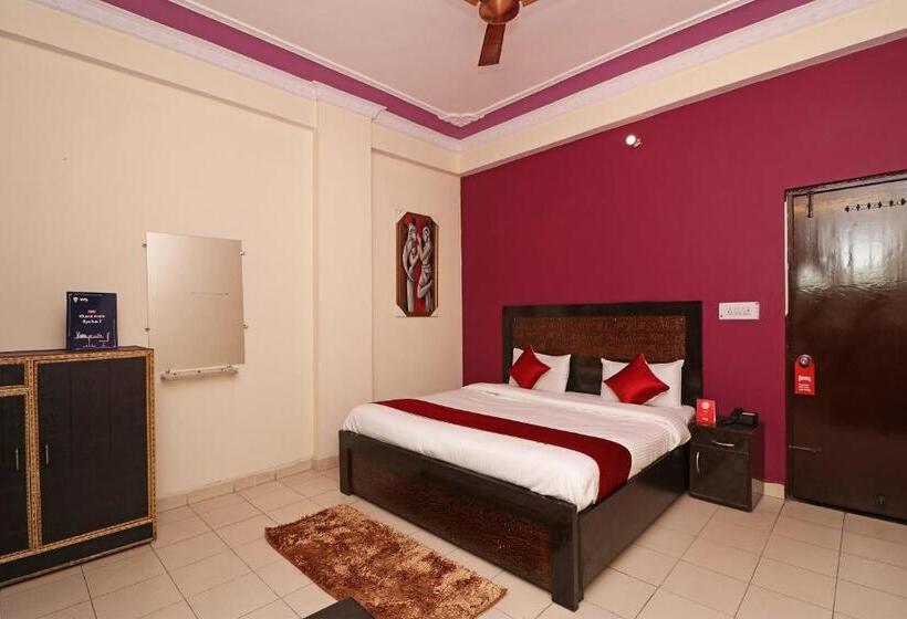 트리플 클래식 룸, Oyo 12123 Hote Sweet Dreams