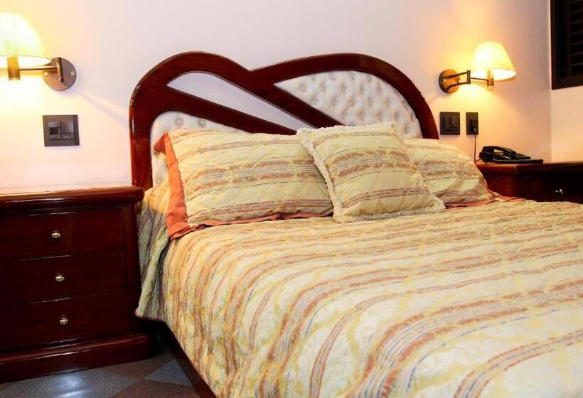 디럭스 룸, Mabruk Barretos Apart