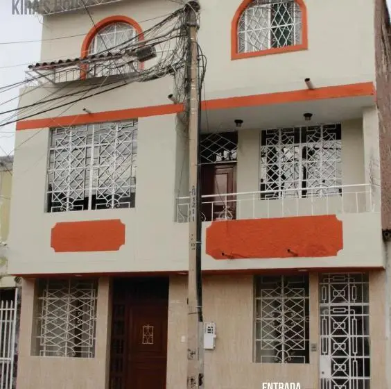 اتاق استاندارد, Kira's House