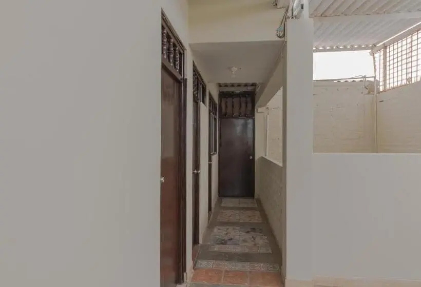 اتاق استاندارد, Kira's House
