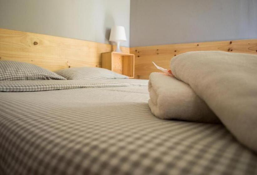 اتاق استاندارد, Onefam Madrid