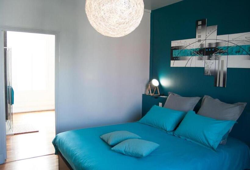 Номер Deluxe, L Iliade   Chambres D Hôtes   B&b à Bouzy