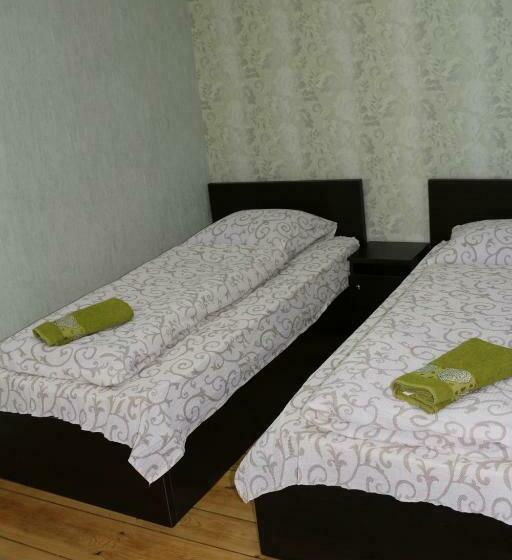 اتاق استاندارد, Guesthouse Suja