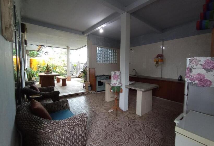 Семейный Номер Вид на Море, Khrisna Sunrise Homestay Tulamben