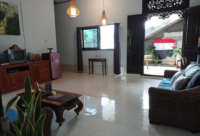 Семейный Номер Вид на Море, Khrisna Sunrise Homestay Tulamben