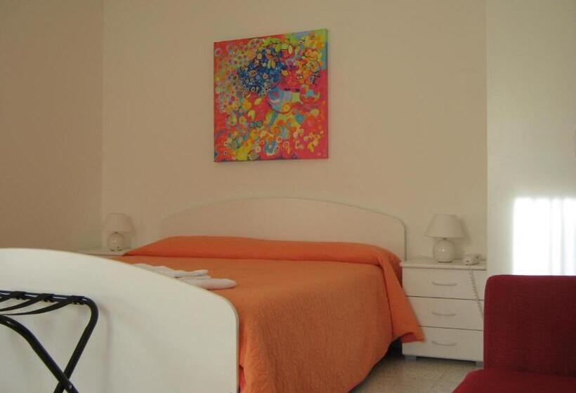 スタンダードトリプルルーム, Al Saliceto