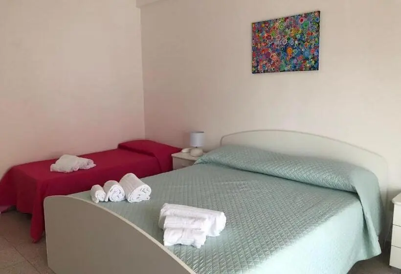 Deluxe Kolmen Hengen Huone, Al Saliceto