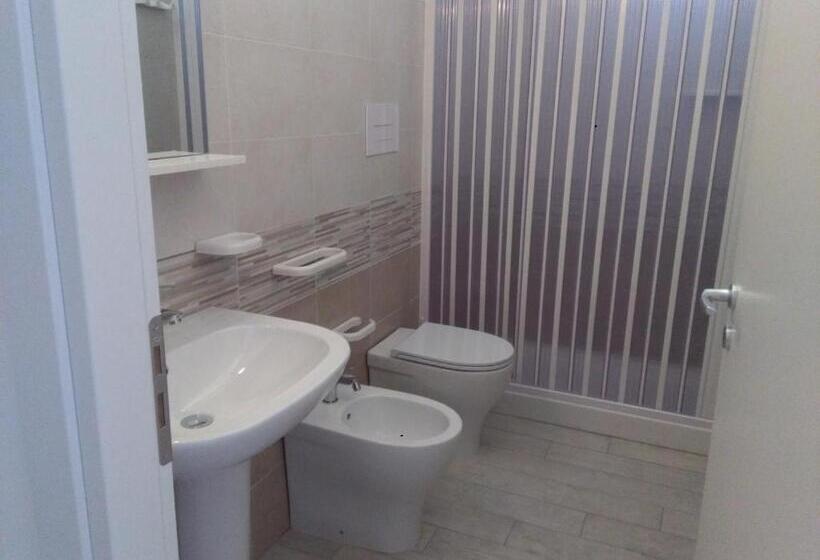 デラックストリプルルーム, Al Saliceto