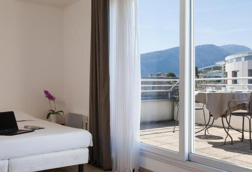 إستوديو سوبيريور, Annemasse Apparts