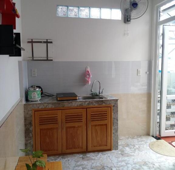 آپارتمان 1 خوابه با تراس, Csltdl Quỳnh Nhi