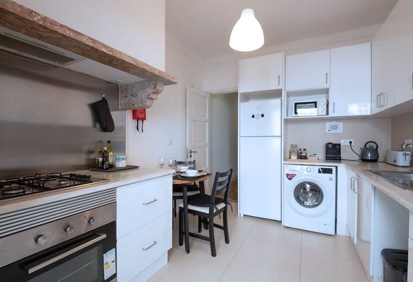 Quarto Estandar Banheiro Compartilhado, Dumont Lisbon Guesthouse