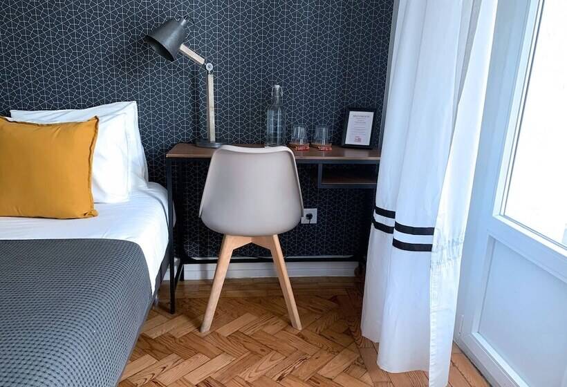 Quarto Estandar Banheiro Compartilhado, Dumont Lisbon Guesthouse