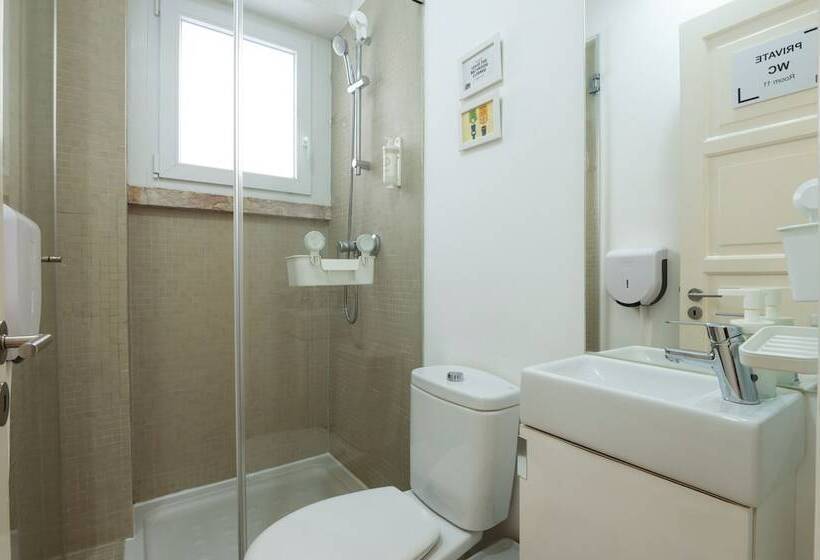 Quarto Basic, Dumont Lisbon Guesthouse