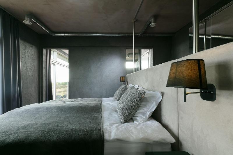 سوئیت برای معلولان, 360 Hotel & Thermal Baths