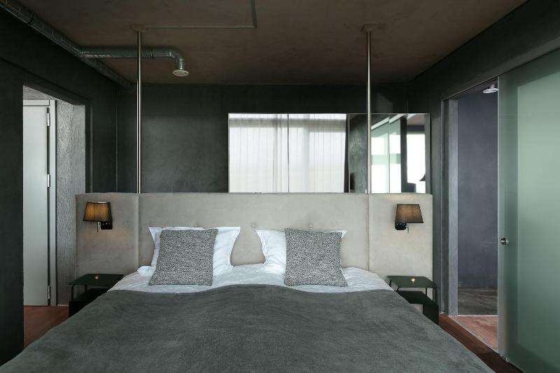 سوئیت برای معلولان, 360 Hotel & Thermal Baths