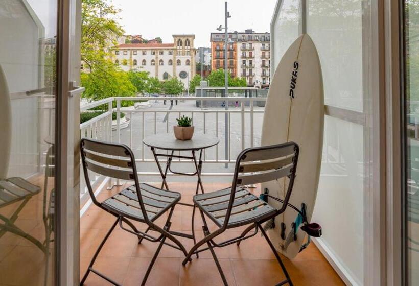 Superior Room with Terrace, Atotxa Rooms