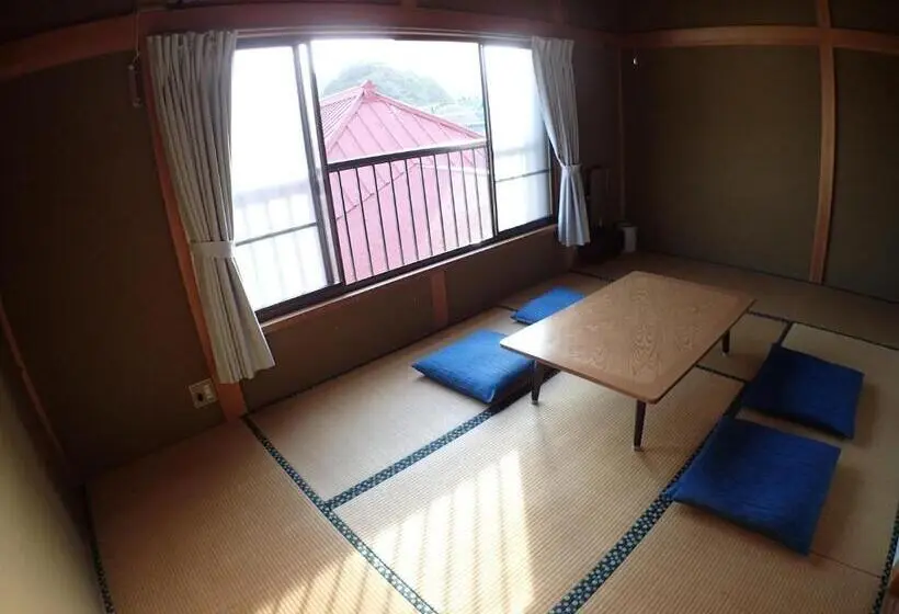 バスルーム共同エコノミー4人部屋, Guesthouse Sora