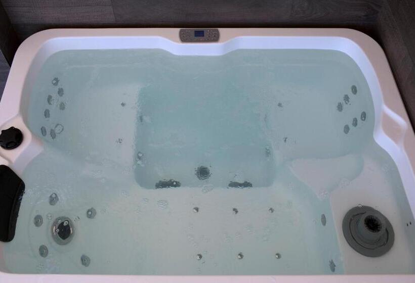 Номер Deluxe Вид на Море Боковой, La Sepia Boba