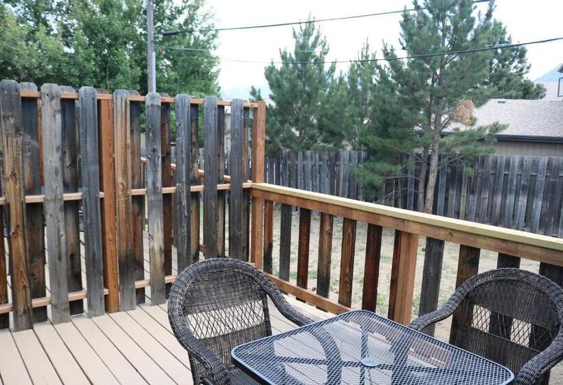 חדר סטנדרט פנימי, Columbine Inn