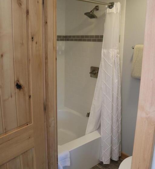 חדר סטנדרט פנימי, Columbine Inn