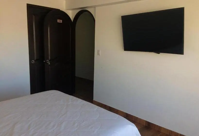اتاق استاندارد با بالکن, Quilla House 2