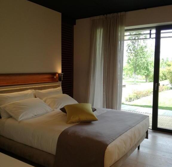 غرفة قياسية, Relais Le Rocche