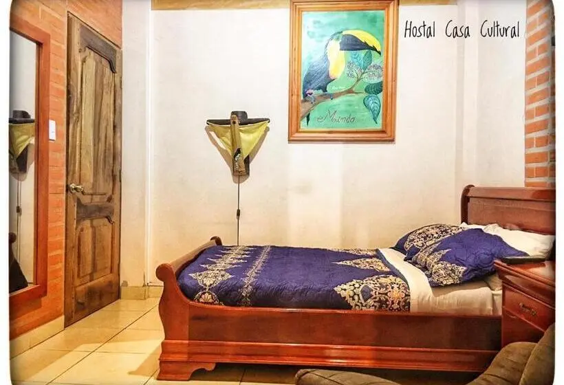 اتاق لوکس با بالکن, Hostal Casa Cultural Mindo