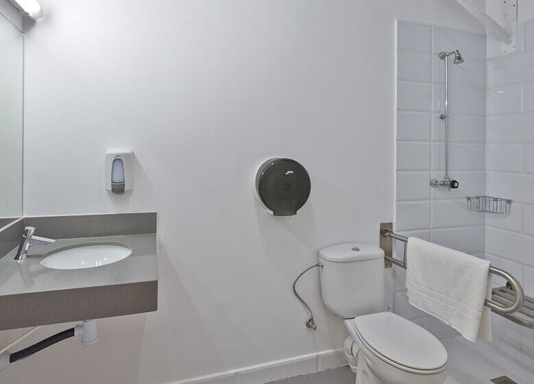 Кровать в Общей Комнате, Hola Hostal Collblanc