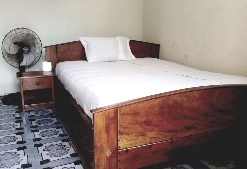 اتاق استاندارد, Hôtel La Cachette Des Copains