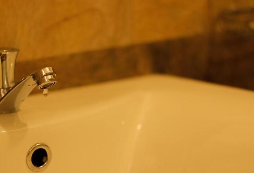 חדר דלוקס, Masith Guest House