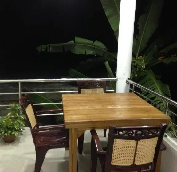 スーペリアールーム, Masith Guest House