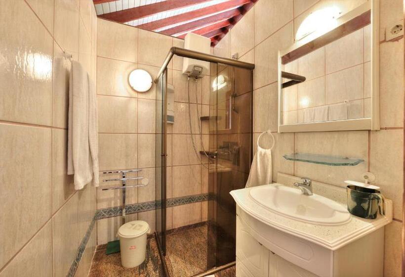 اتاق خانوادگی با چشم‌انداز دریا, Residencial Cabo Verde Palace