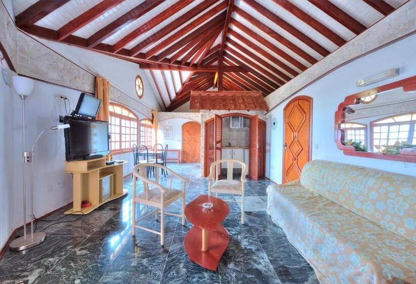 اتاق خانوادگی با سرویس بهداشتی مشترک, Residencial Cabo Verde Palace